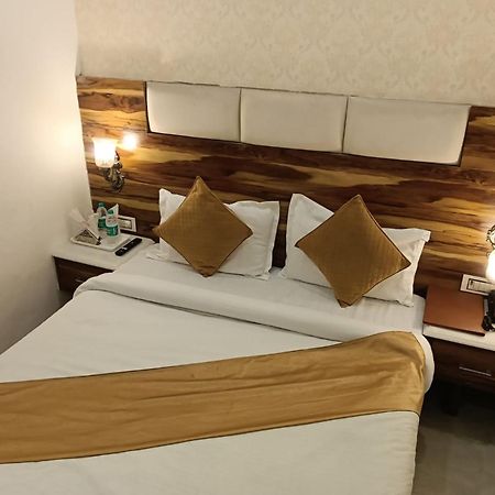 Hotel D Plaza Zirakpur Εξωτερικό φωτογραφία
