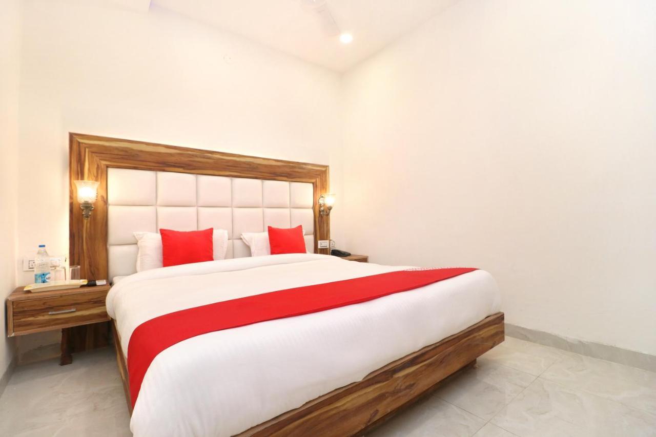 Hotel D Plaza Zirakpur Εξωτερικό φωτογραφία