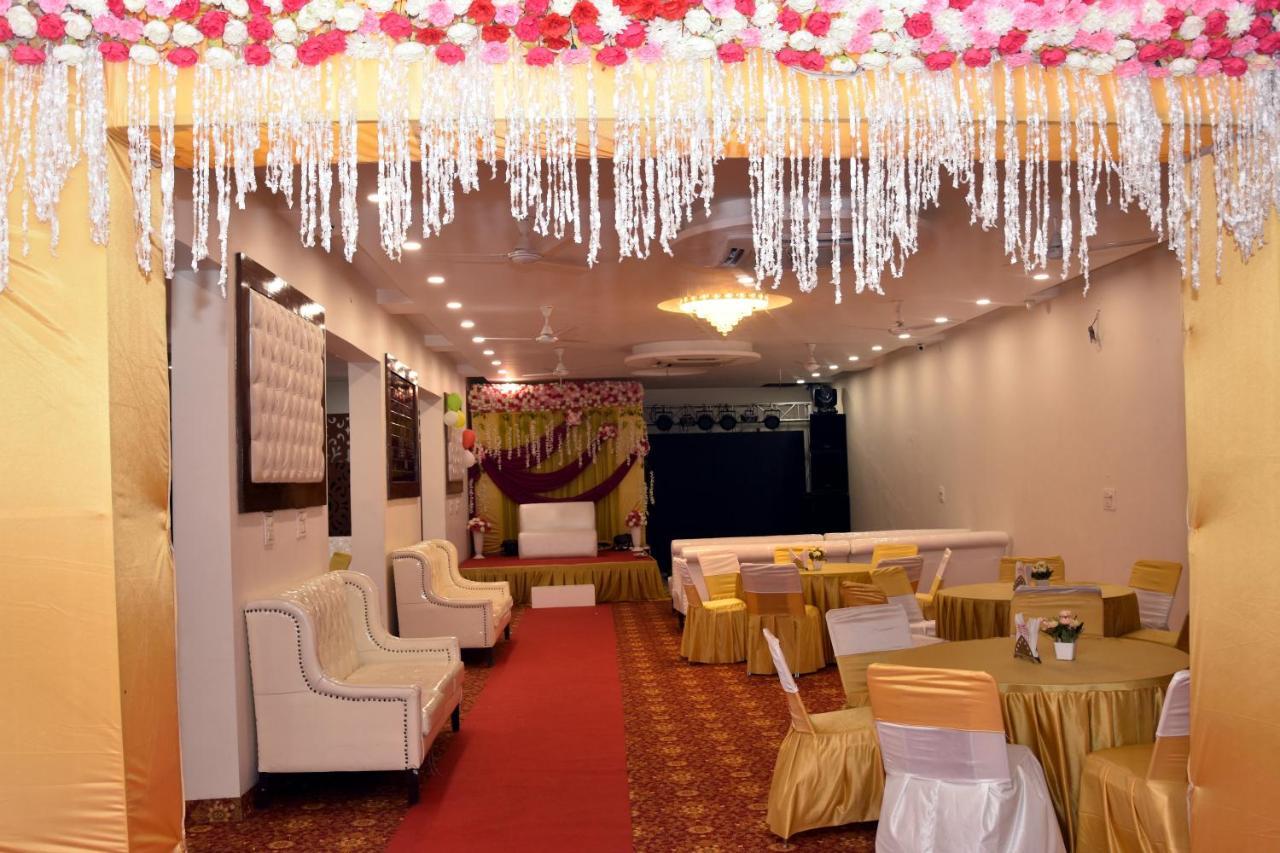 Hotel D Plaza Zirakpur Εξωτερικό φωτογραφία