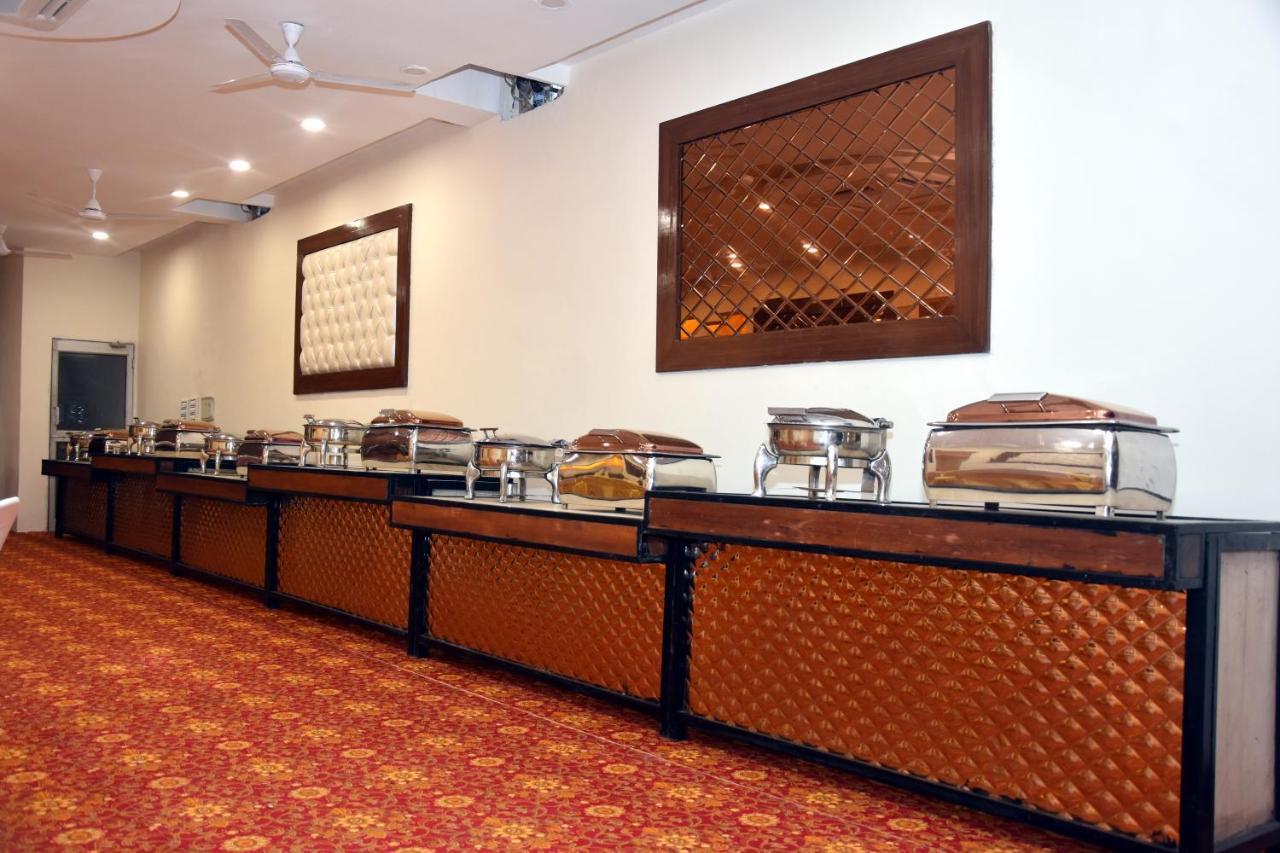 Hotel D Plaza Zirakpur Εξωτερικό φωτογραφία