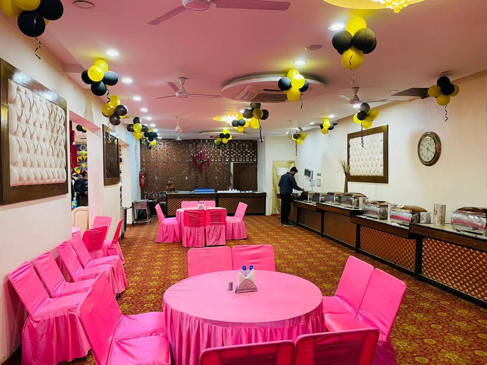 Hotel D Plaza Zirakpur Εξωτερικό φωτογραφία