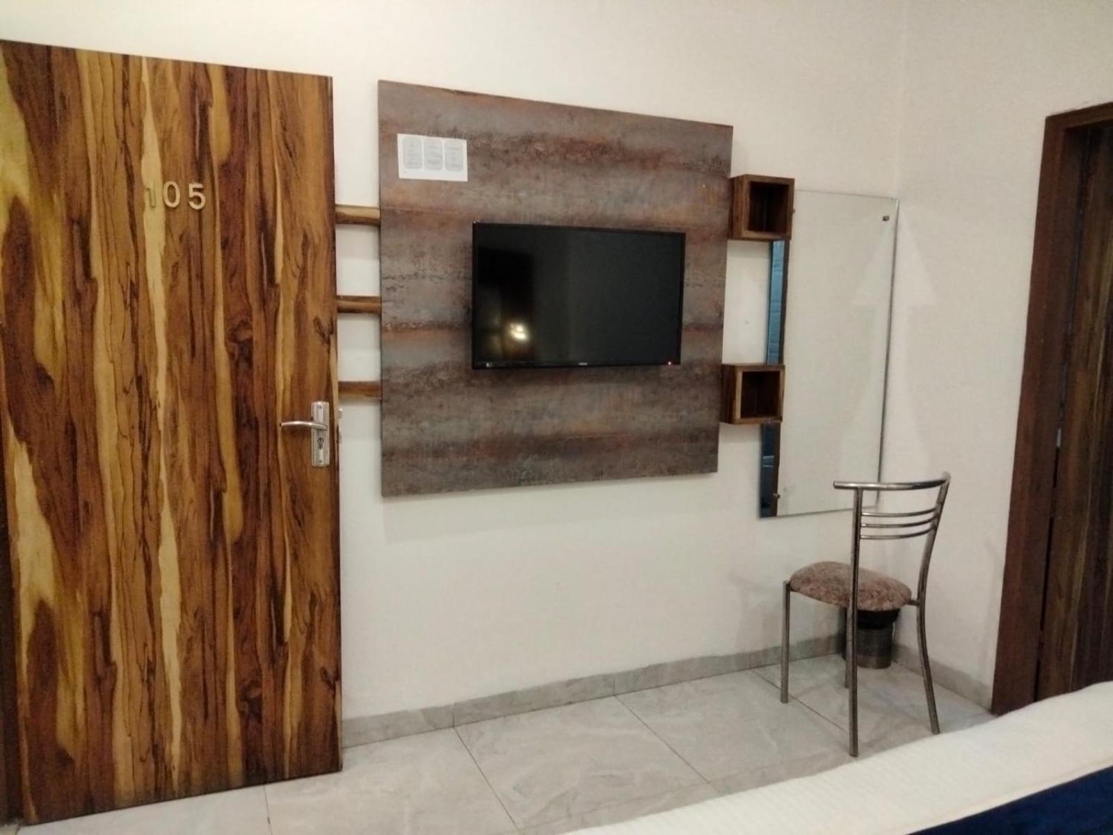 Hotel D Plaza Zirakpur Εξωτερικό φωτογραφία