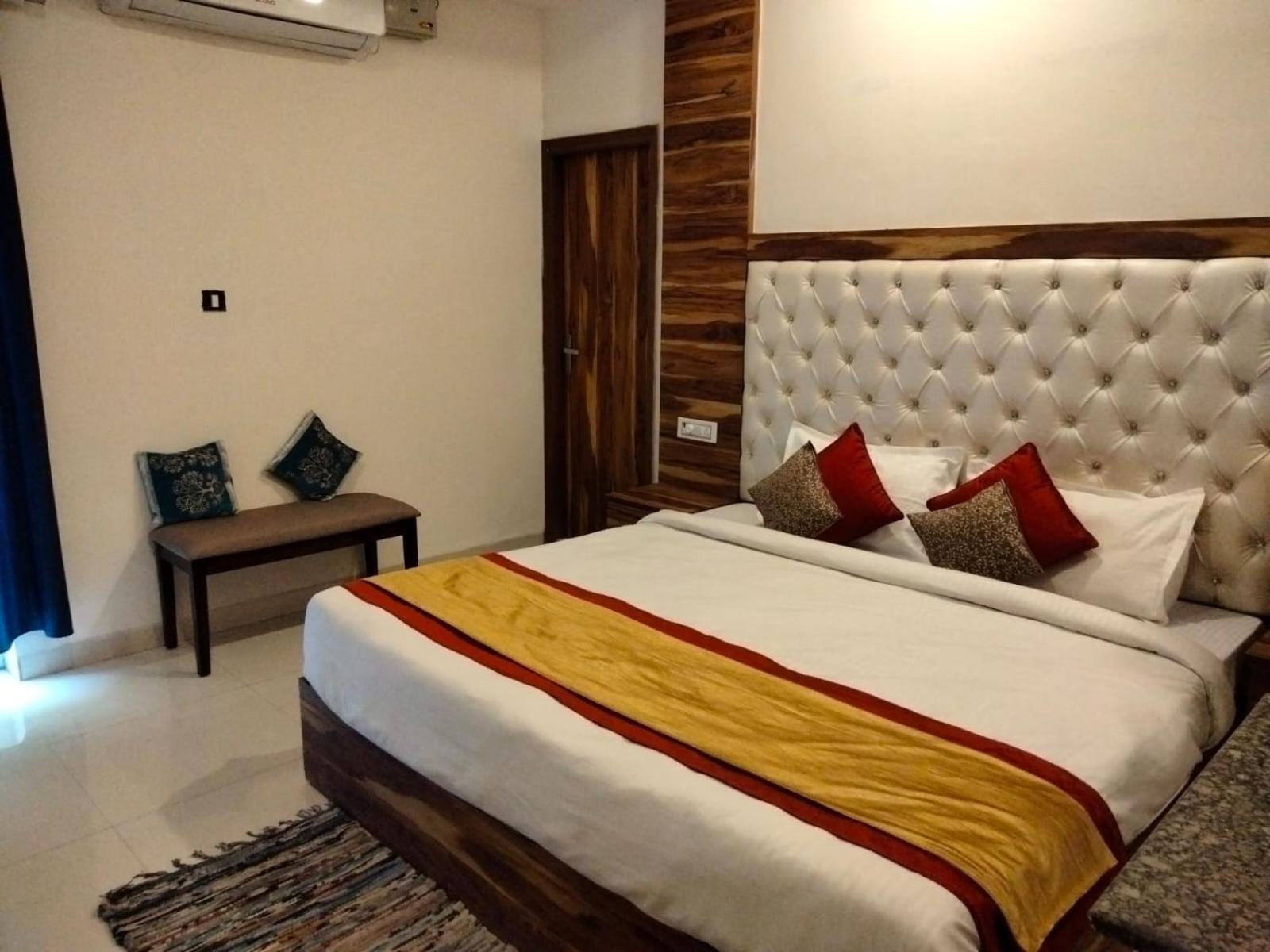 Hotel D Plaza Zirakpur Εξωτερικό φωτογραφία