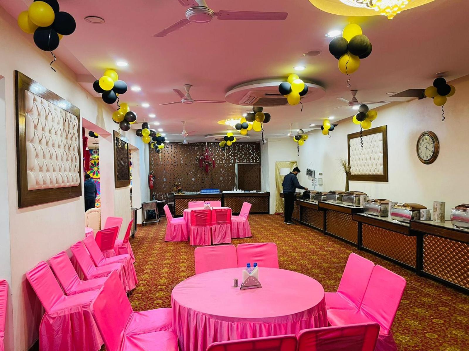 Hotel D Plaza Zirakpur Εξωτερικό φωτογραφία