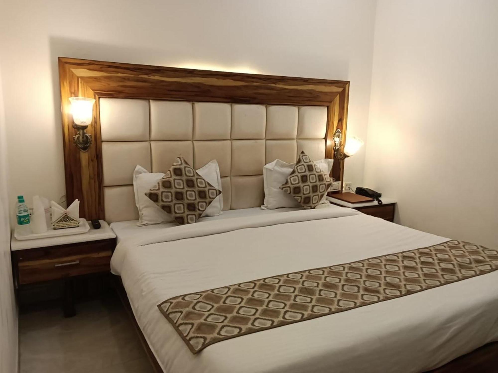 Hotel D Plaza Zirakpur Εξωτερικό φωτογραφία