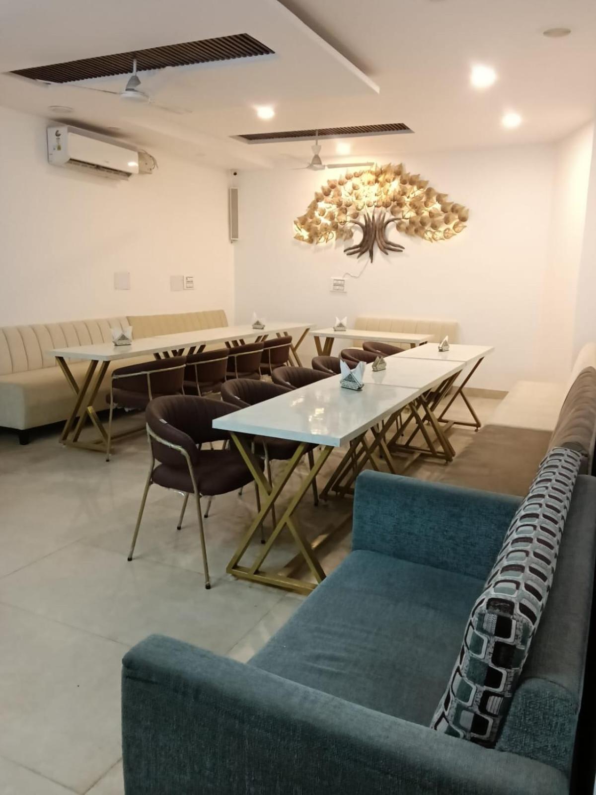 Hotel D Plaza Zirakpur Εξωτερικό φωτογραφία