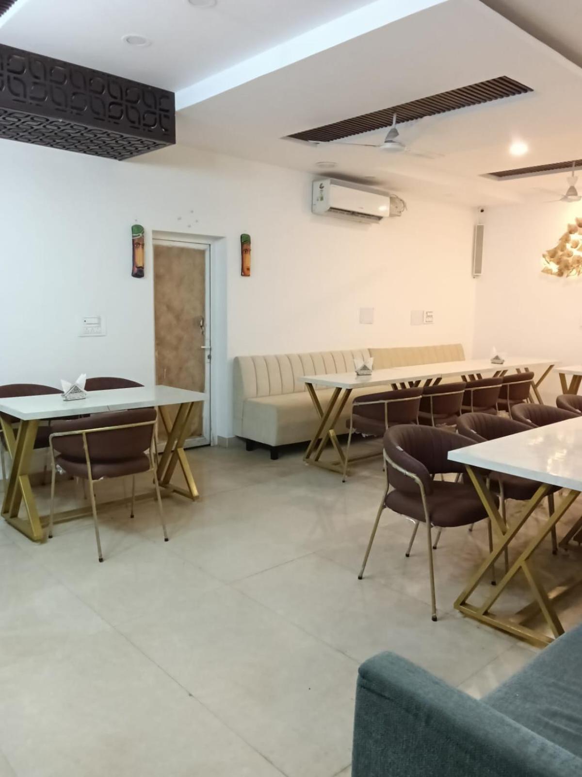 Hotel D Plaza Zirakpur Εξωτερικό φωτογραφία